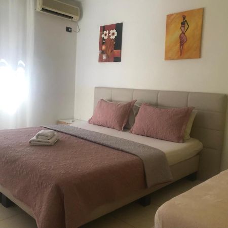 Orange Villa Hotel Τίρανα Εξωτερικό φωτογραφία