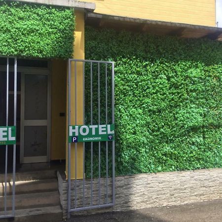 Orange Villa Hotel Τίρανα Εξωτερικό φωτογραφία