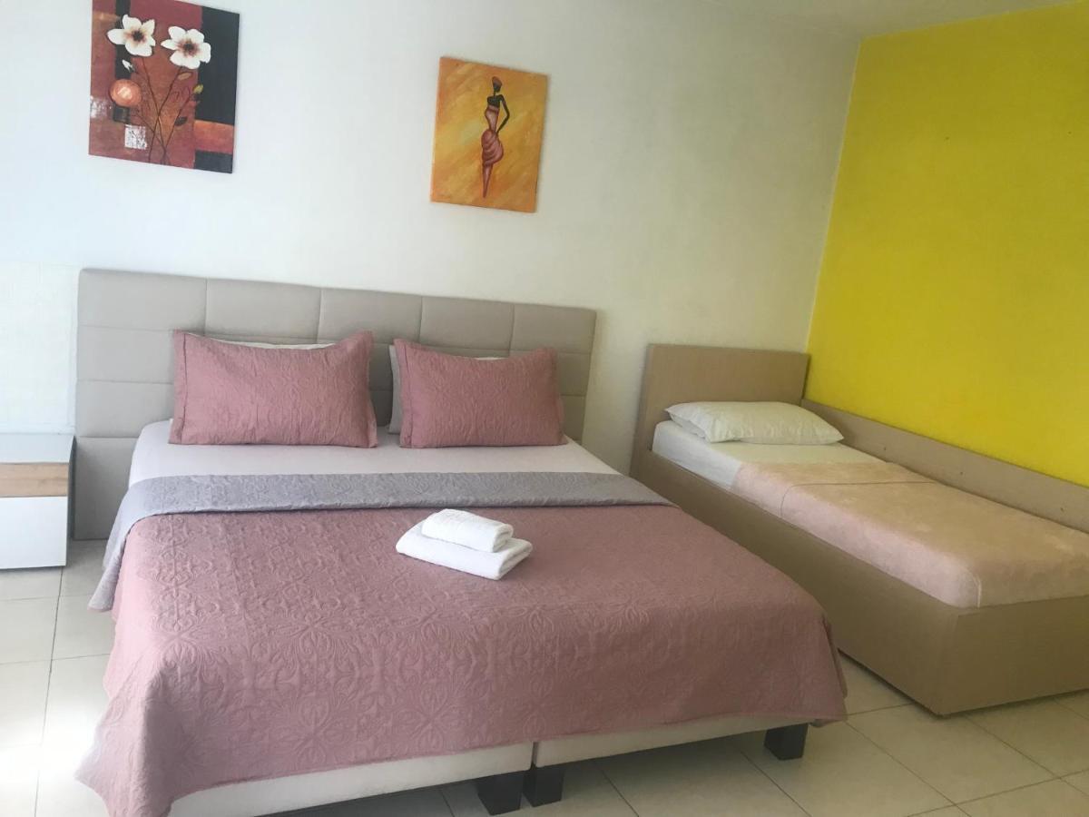 Orange Villa Hotel Τίρανα Εξωτερικό φωτογραφία